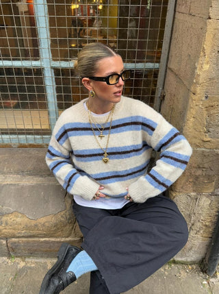 ROUND NECK PULLOVER