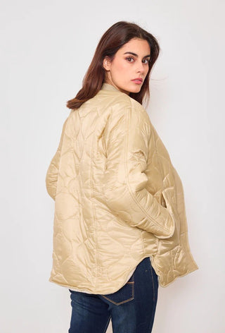 BOMBER
