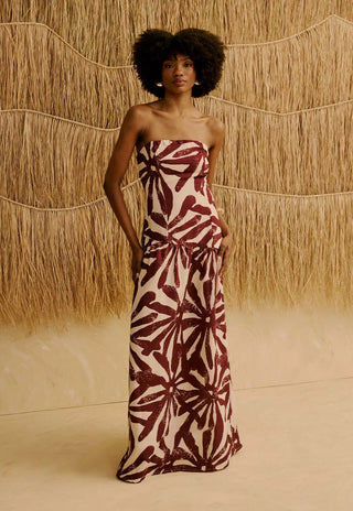 STRAPLESS DRESS