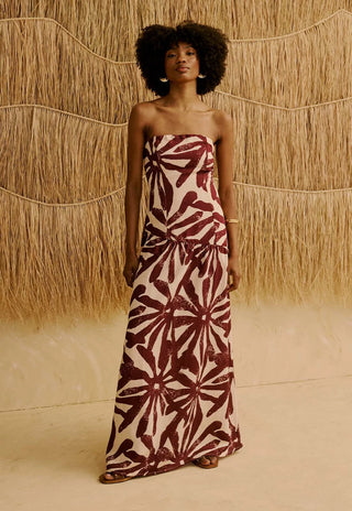 STRAPLESS DRESS