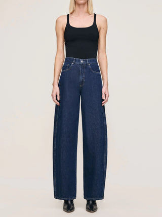 RELAXED BARREL JEANS