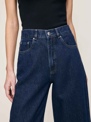RELAXED BARREL JEANS