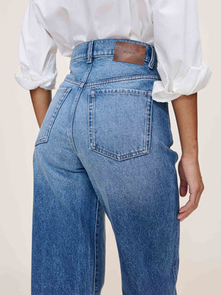 BARREL JEANS