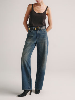 CURVE JEANS