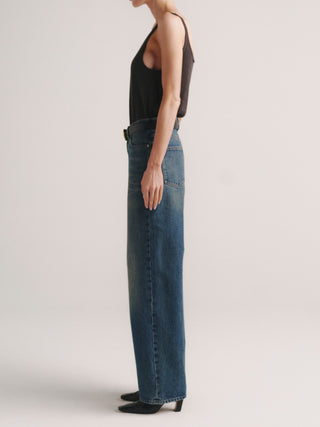 CURVE JEANS
