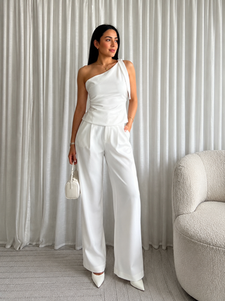 ONE SHOULDER TOP