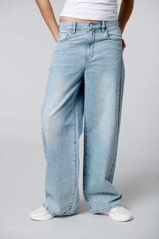 WIDE LEG JEANS