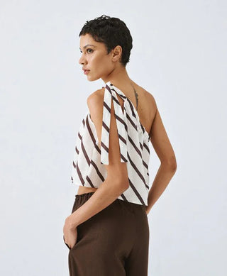 ONE SHOULDER TOP