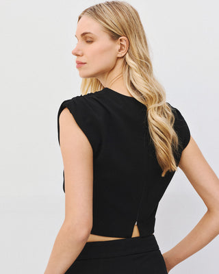SLEEVELESS TOP