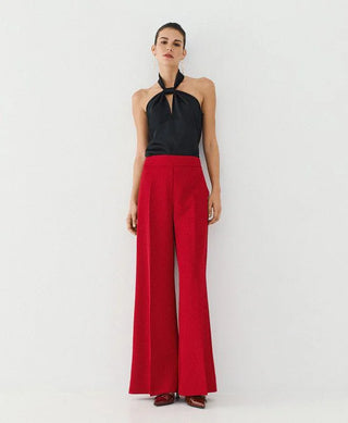 HALTERNECK TOP