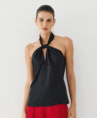 HALTERNECK TOP