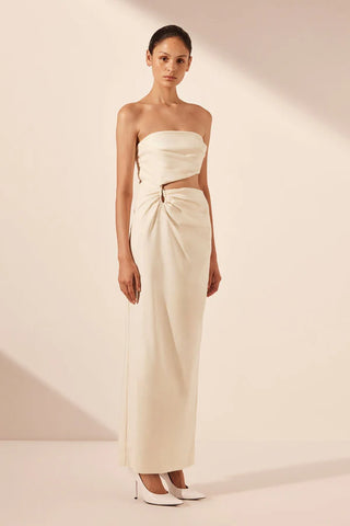 STRAPLESS DRESS