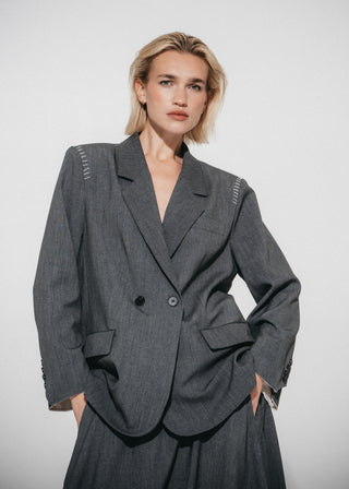 OVERSIZED BLAZER