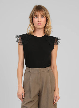 SLEEVELESS TOP