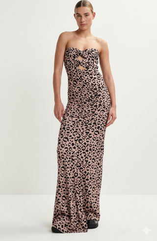 STRAPLESS DRESS