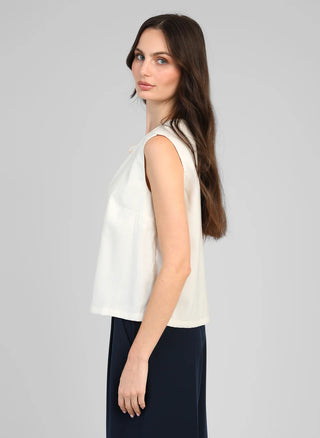 SLEEVELESS TOP