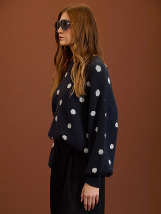 ROUND NECK PULLOVER