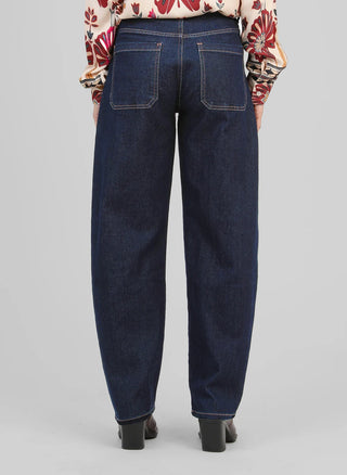 BARREL JEANS