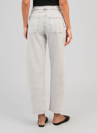 BARREL JEANS