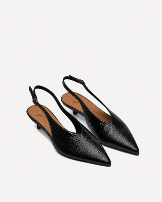 SLINGBACK