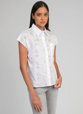 SLEEVELESS SHIRT