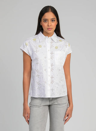 SLEEVELESS SHIRT
