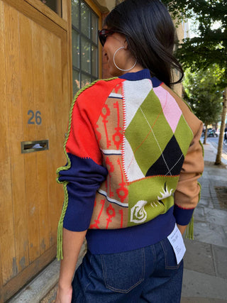 ROUND NECK PULLOVER