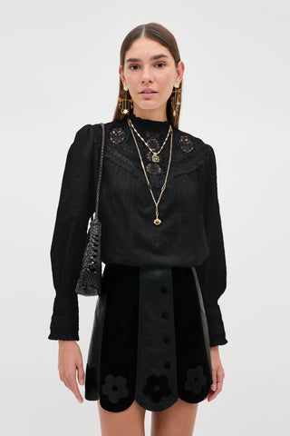 BLOUSE