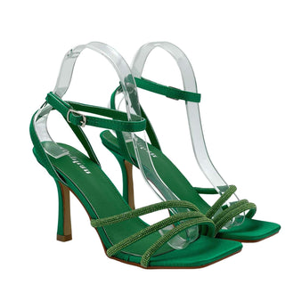 MID-HEELS