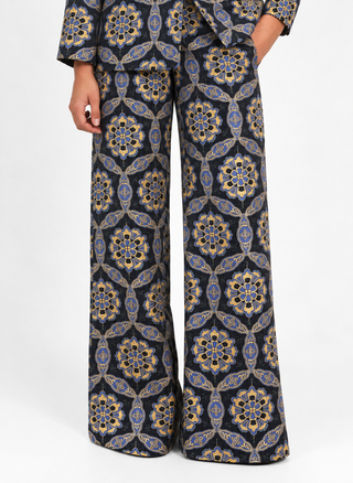 STRAIGHT PANTS