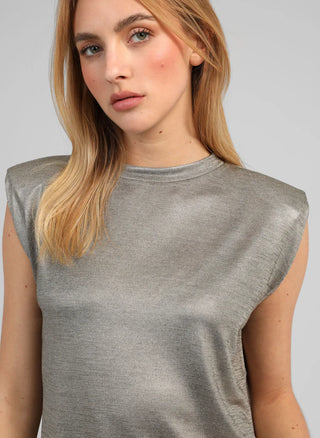 SLEEVELESS TOP