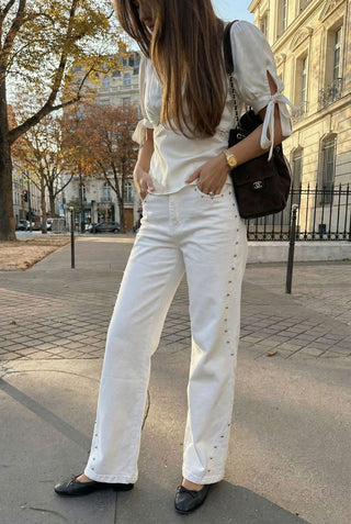 STRAIGHT LEG JEANS