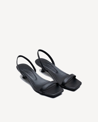 KITTEN HEELS