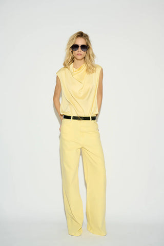 FLARE JEANS