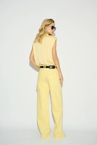 FLARE JEANS