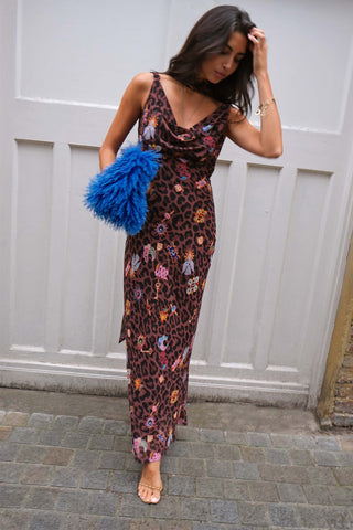 SLEEVELESS CHIFFON MAXI DRESS
