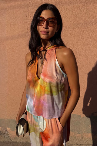 SLEEVELESS TOP