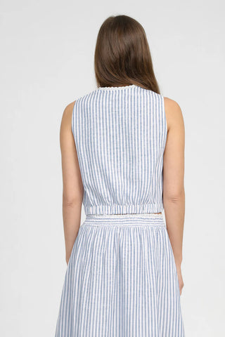 SLEEVELESS TOP